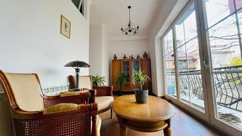 Tbilisi, Vazha-Pshavela Lägenhet
